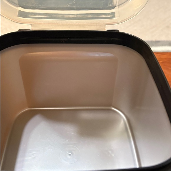 Tupperware Silver Storage Container Duo - Picture 5 of 8